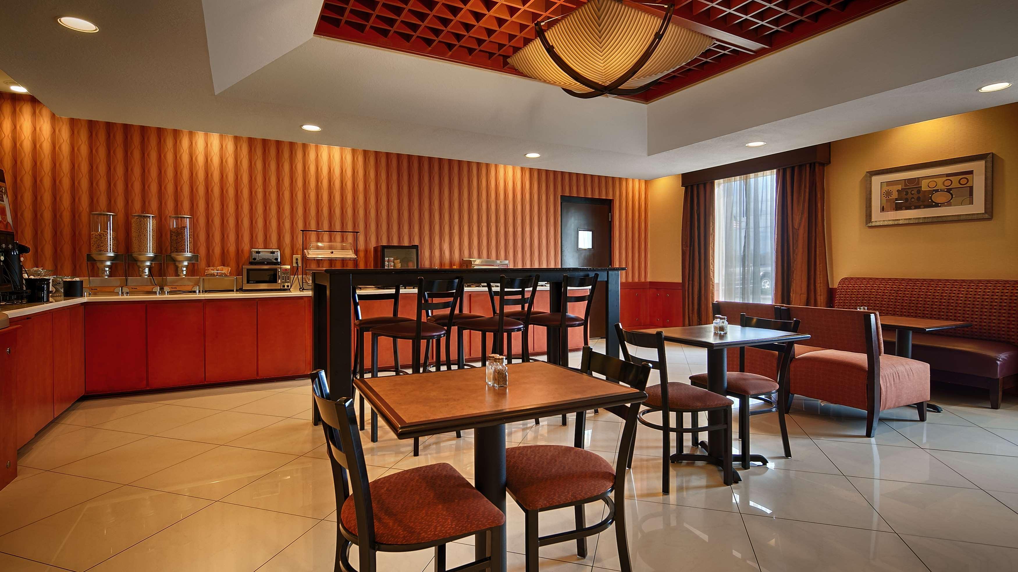 Best Western Plus Flowood Inn & Suites Екстериор снимка