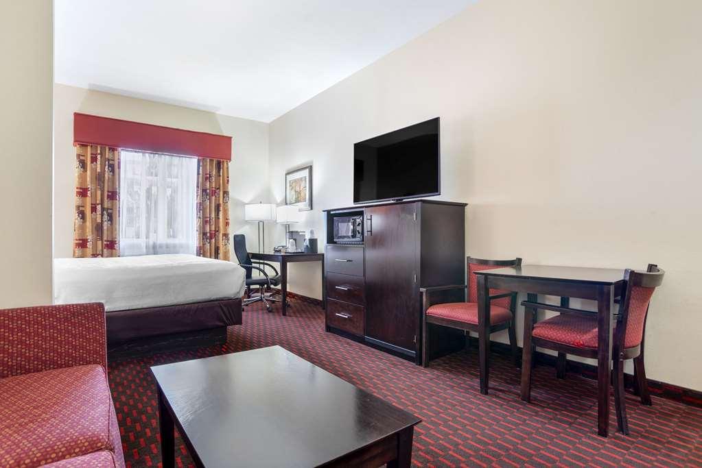 Best Western Plus Flowood Inn & Suites Стая снимка