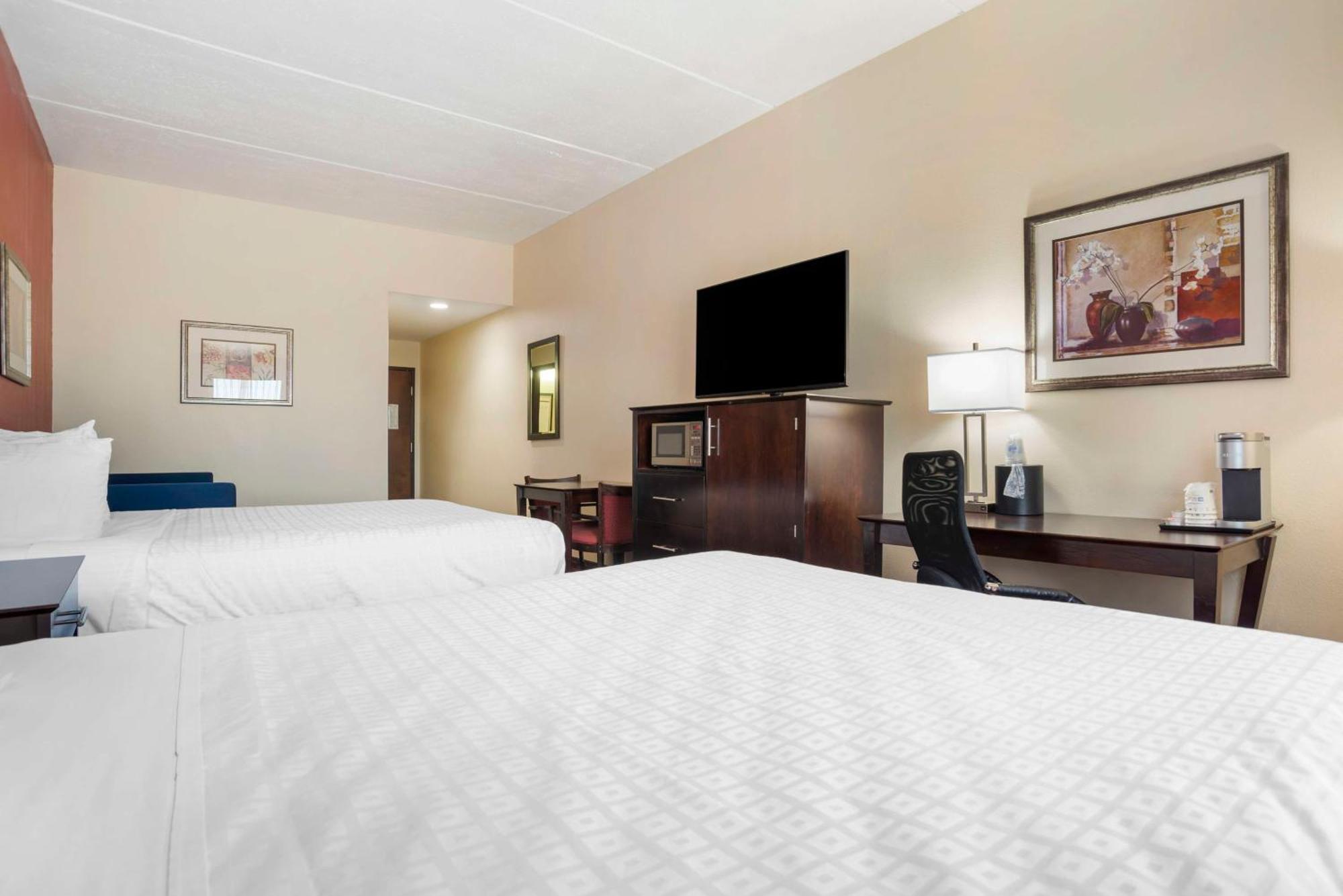 Best Western Plus Flowood Inn & Suites Екстериор снимка