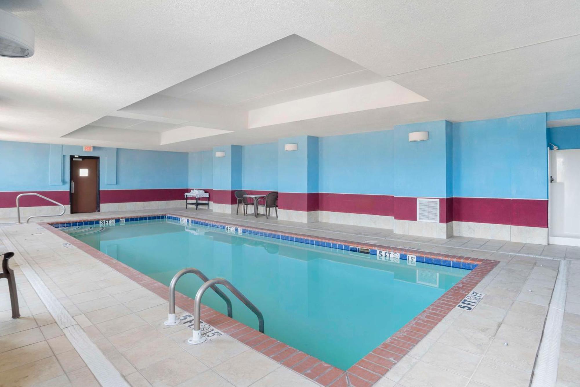 Best Western Plus Flowood Inn & Suites Екстериор снимка