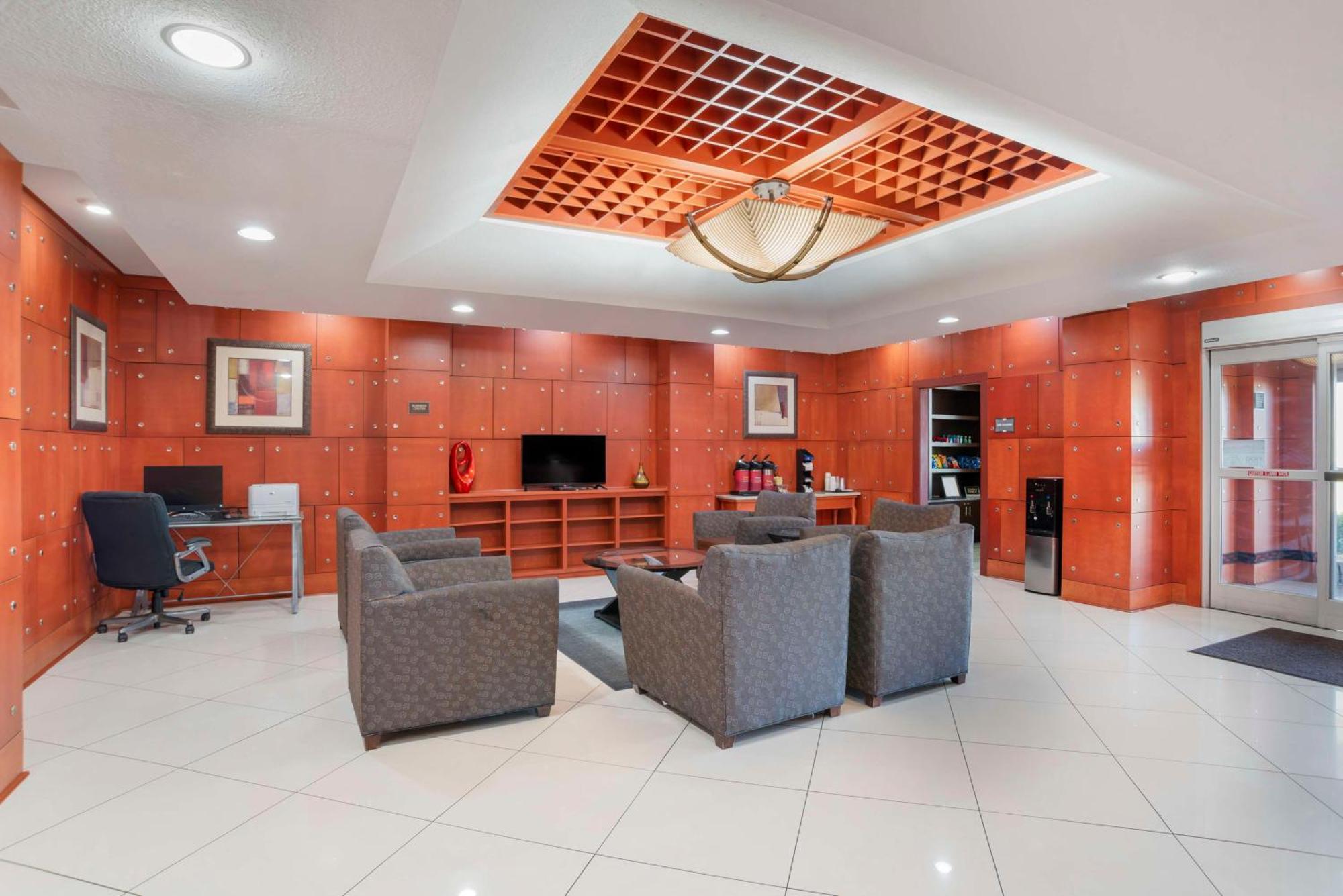 Best Western Plus Flowood Inn & Suites Екстериор снимка