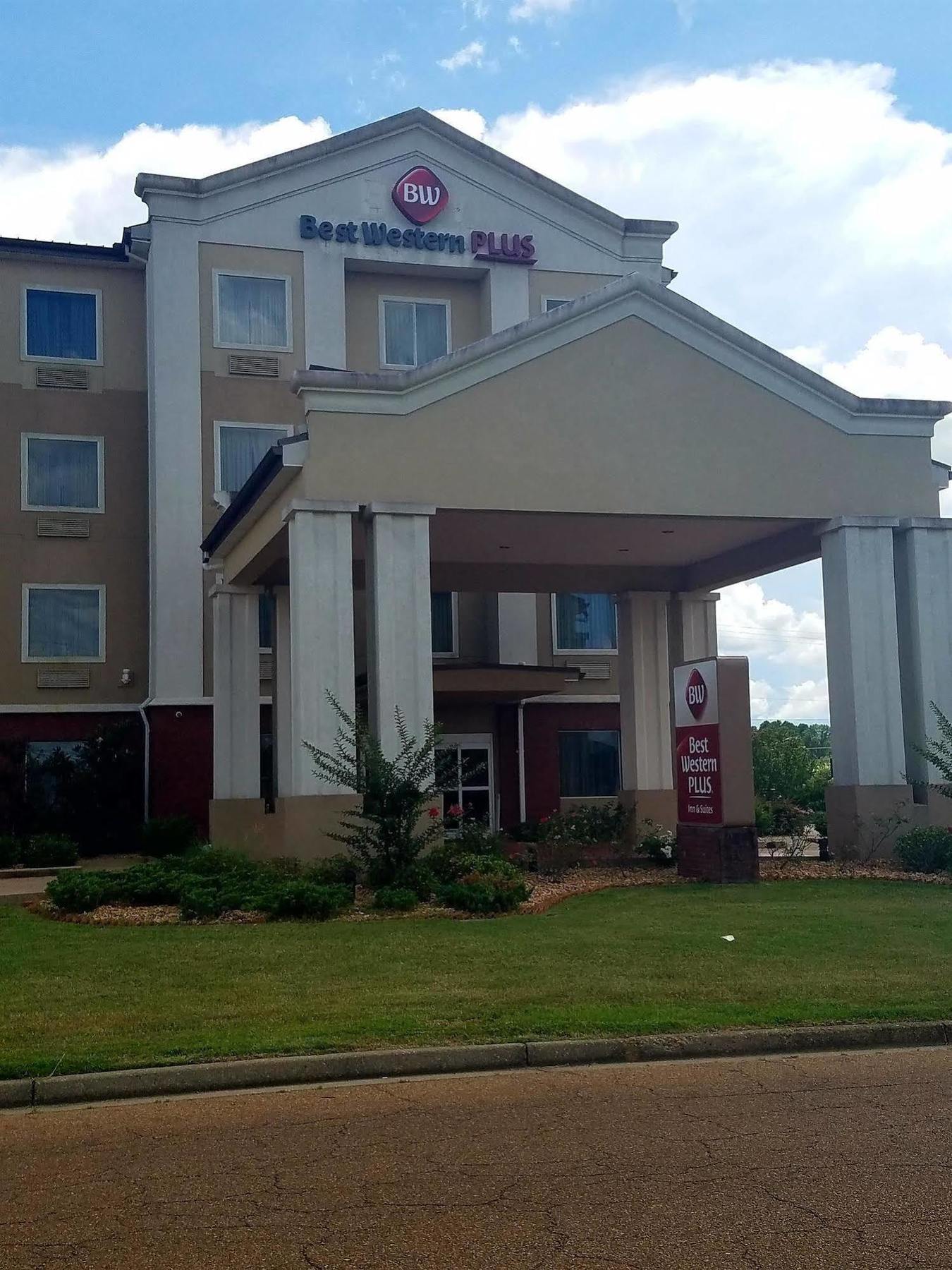 Best Western Plus Flowood Inn & Suites Екстериор снимка