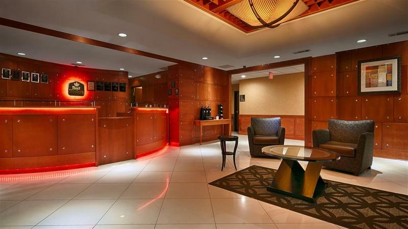 Best Western Plus Flowood Inn & Suites Екстериор снимка